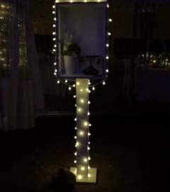 La cabine illuminée de nuit
